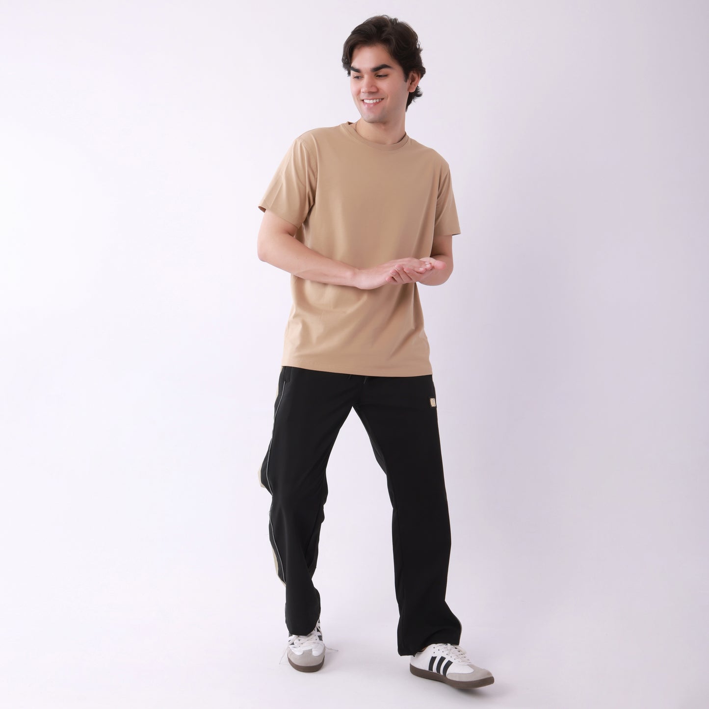 Lionies Men's Color block Track Lower – Black & Beige