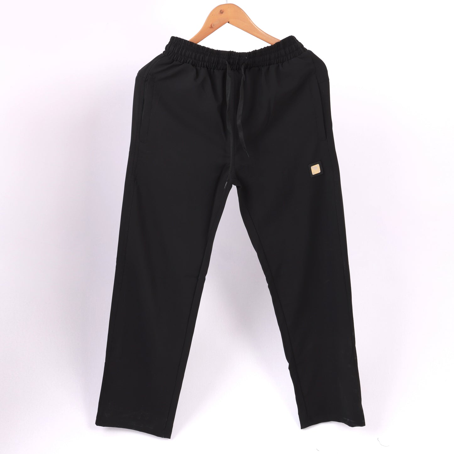 Lionies Classic Black Joggers – Minimal & Sleek