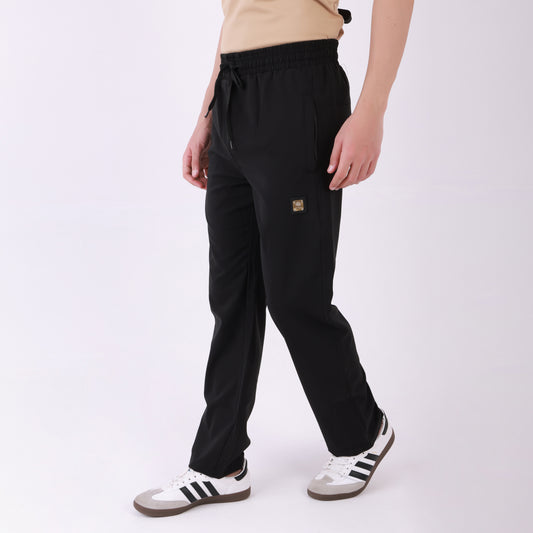 Lionies Classic Black Joggers – Minimal & Sleek