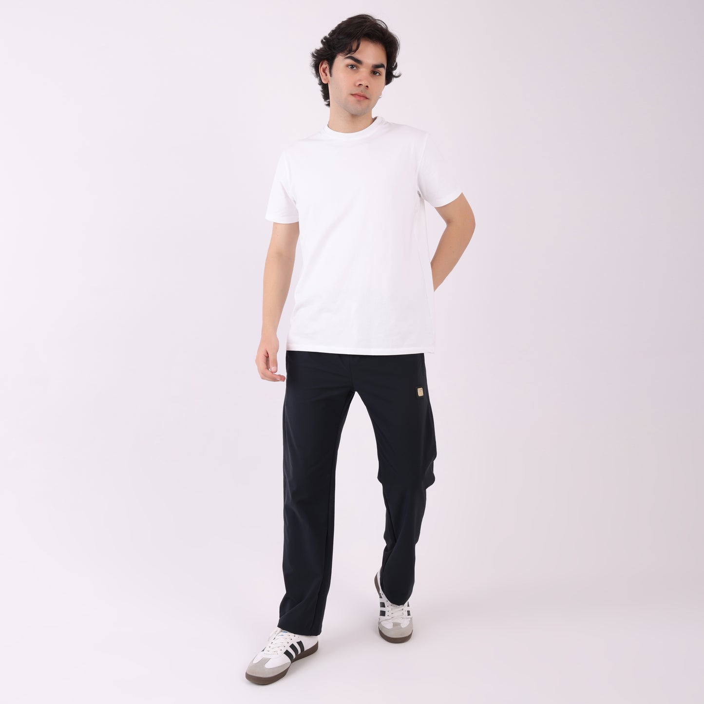 Lionies Classic Black Joggers – Minimal & Sleek