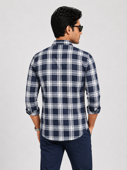 LIONIES Black Checked Slim Fit Casual Shirt