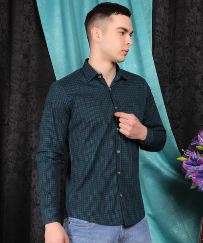 Lionies Men Green Regular Fit Check Full Sleeves Cotton Shirt