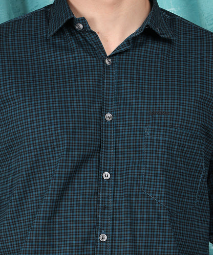 Lionies Men Green Regular Fit Check Full Sleeves Cotton Shirt