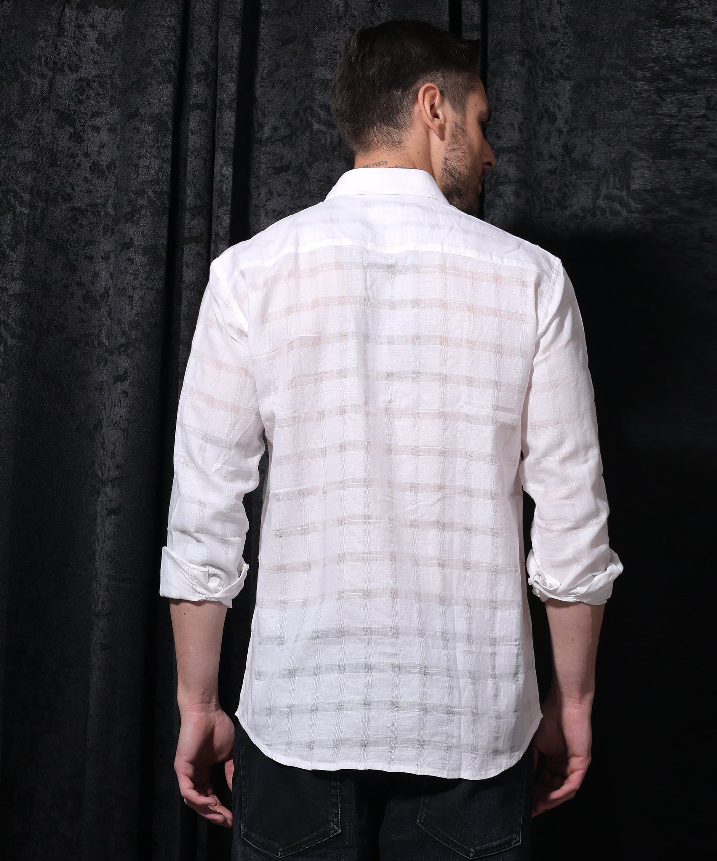 Lionies Men Regular Fit White Checkered Casual Shirt