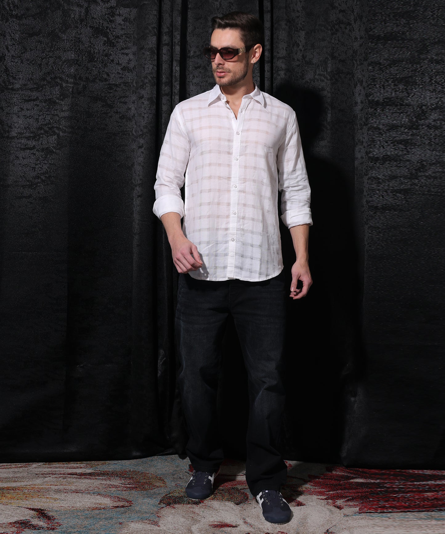 Lionies Men Regular Fit White Checkered Casual Shirt